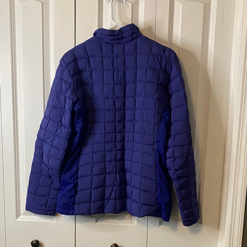 Arc'teryx Women's Blue Puffer Jacket - Picture 3 of 9
